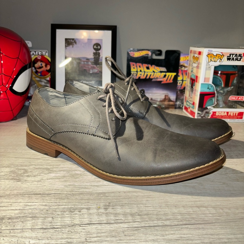 PERRY ELLIS DRESS SHOES SIZE 10 For men